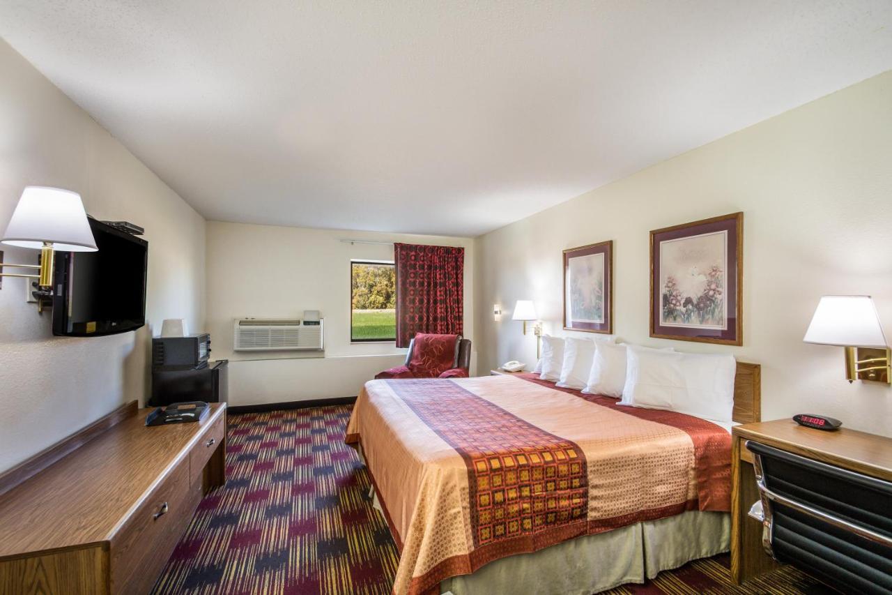 Americas Best Value Inn & Suites Harrisonville Luaran gambar