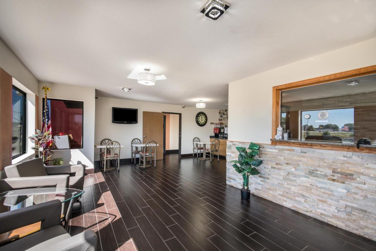 Americas Best Value Inn & Suites Harrisonville Luaran gambar