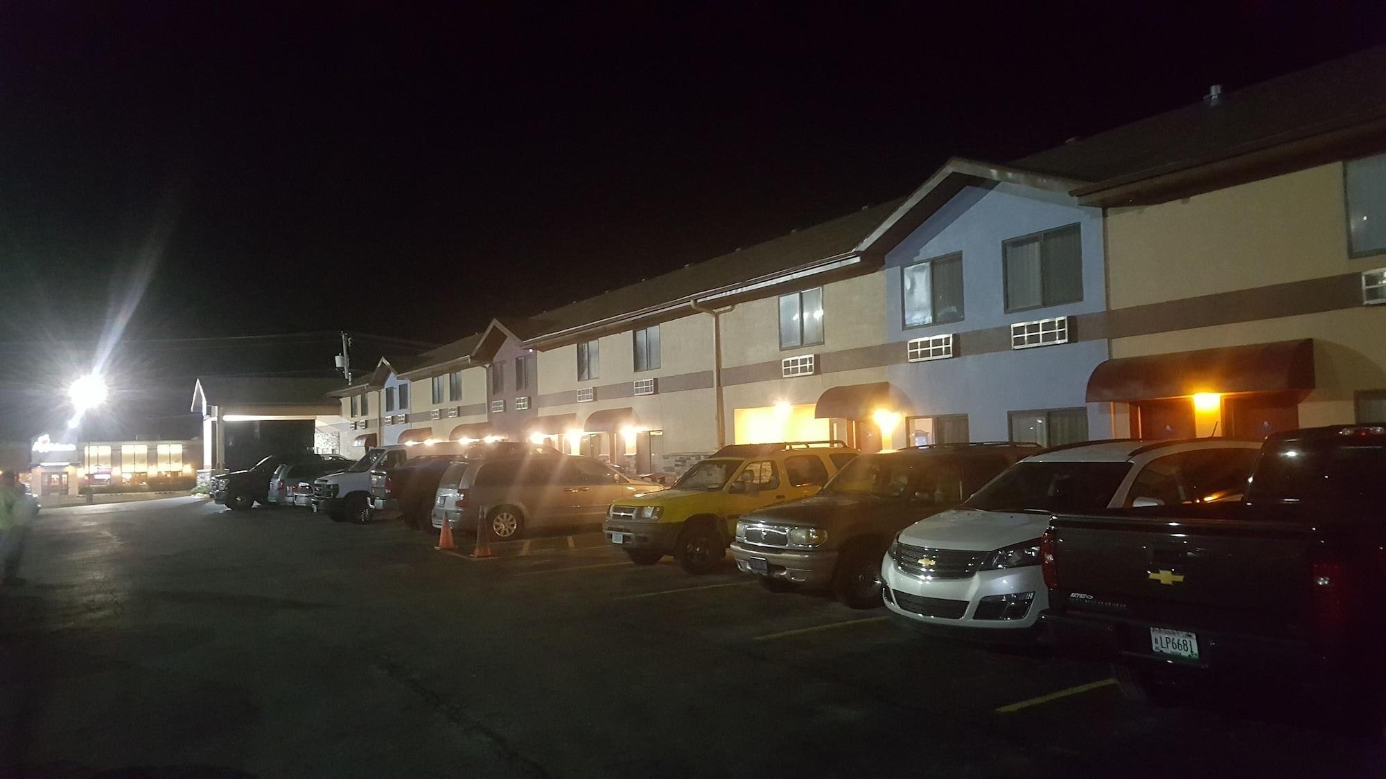 Americas Best Value Inn & Suites Harrisonville Luaran gambar