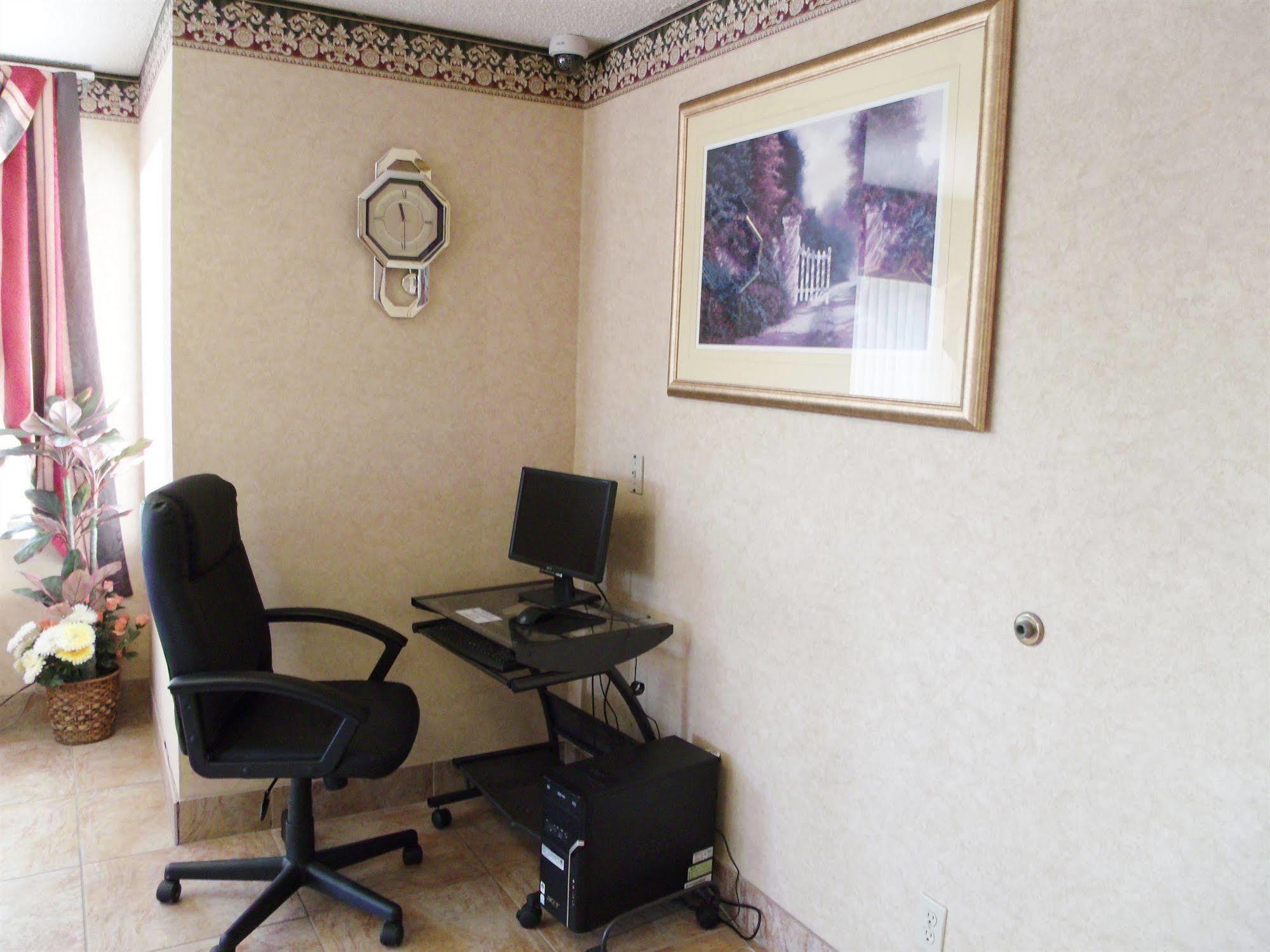 Americas Best Value Inn & Suites Harrisonville Luaran gambar