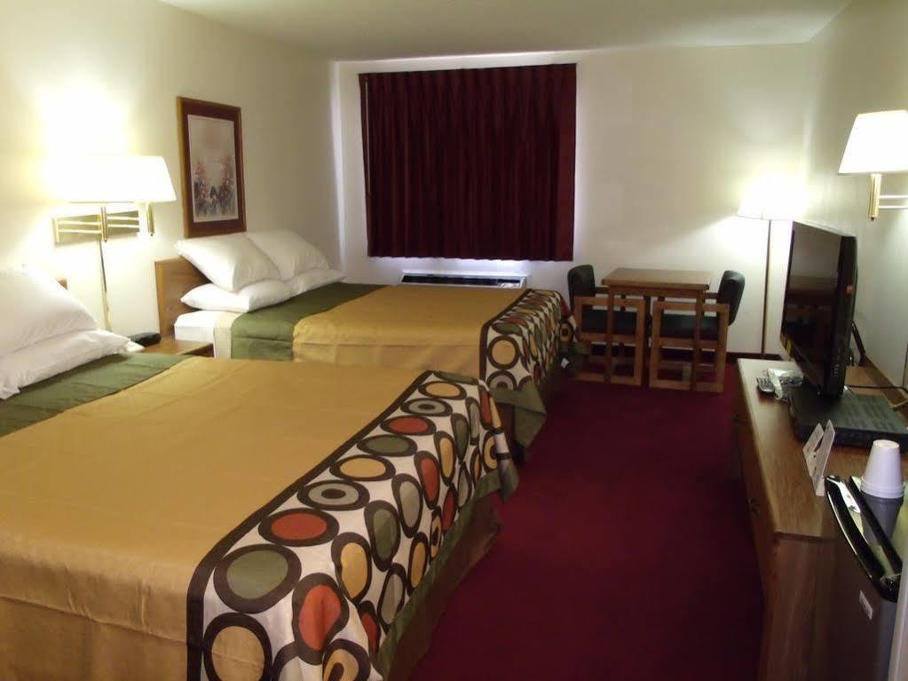 Americas Best Value Inn & Suites Harrisonville Luaran gambar